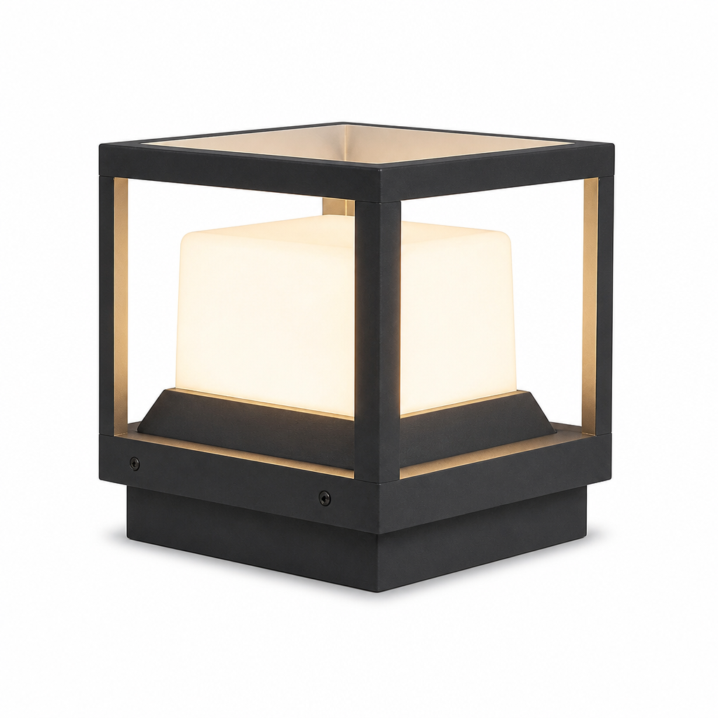 INDIGO LED GATE LIGHT